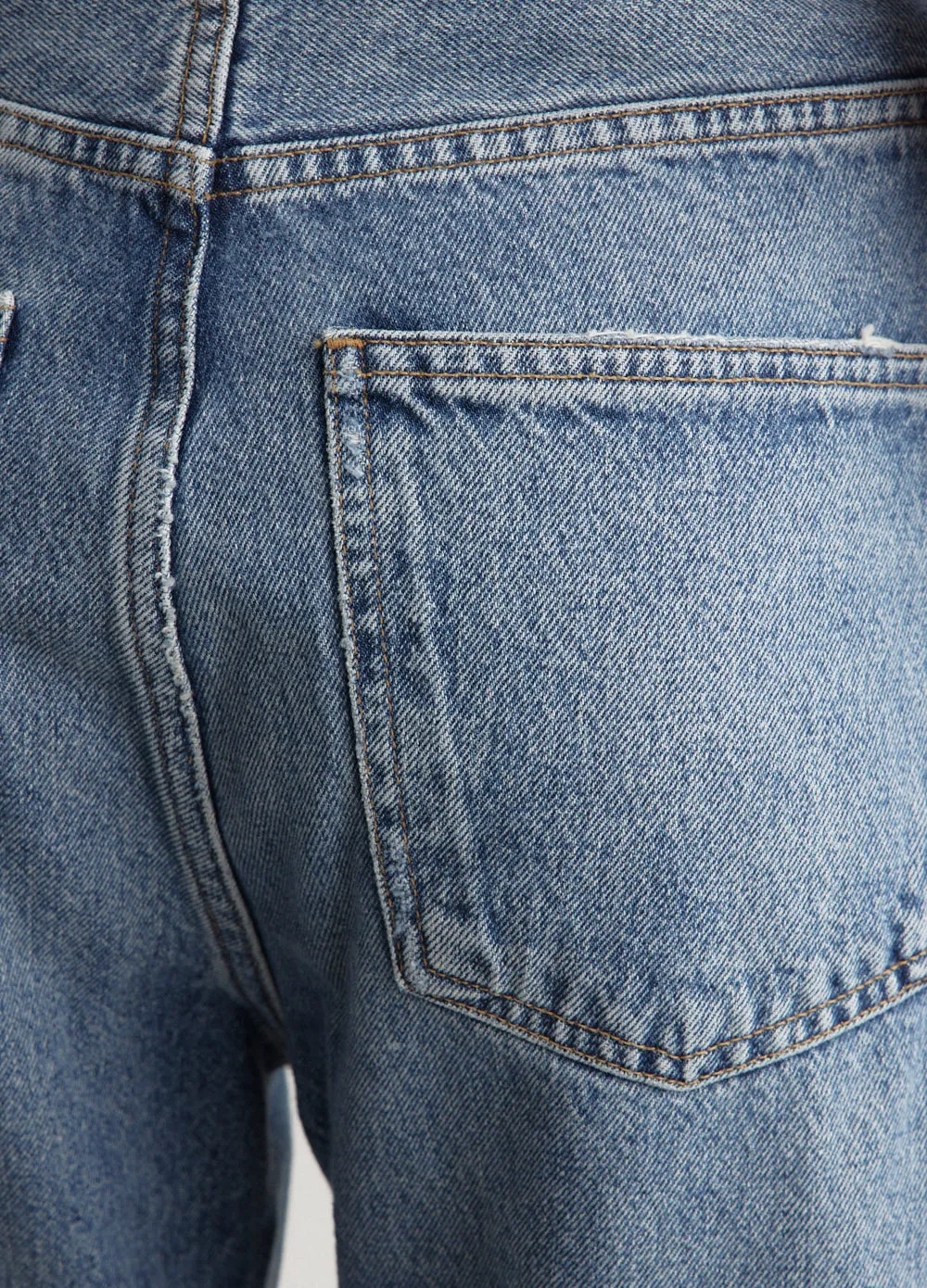 90's Mid Rise Straight Jeans