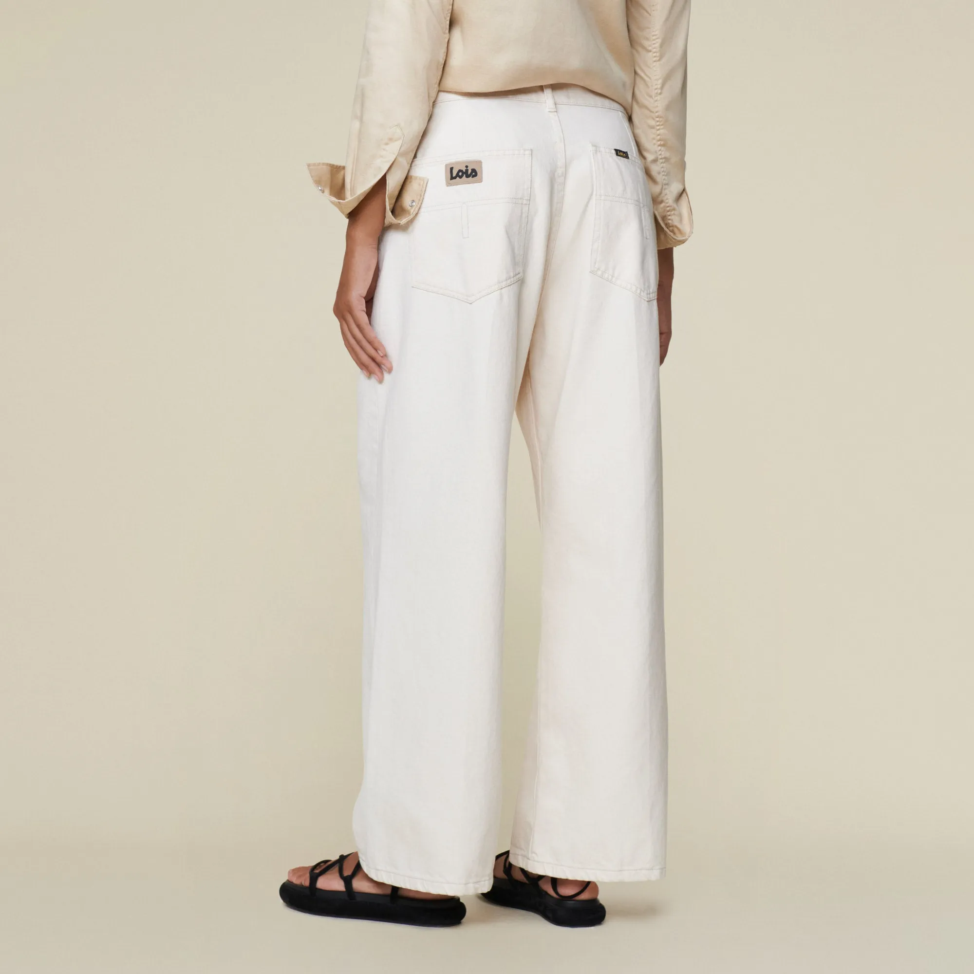 Beatrix Pleats Otawa Ecru - Low Rise Wide Fit