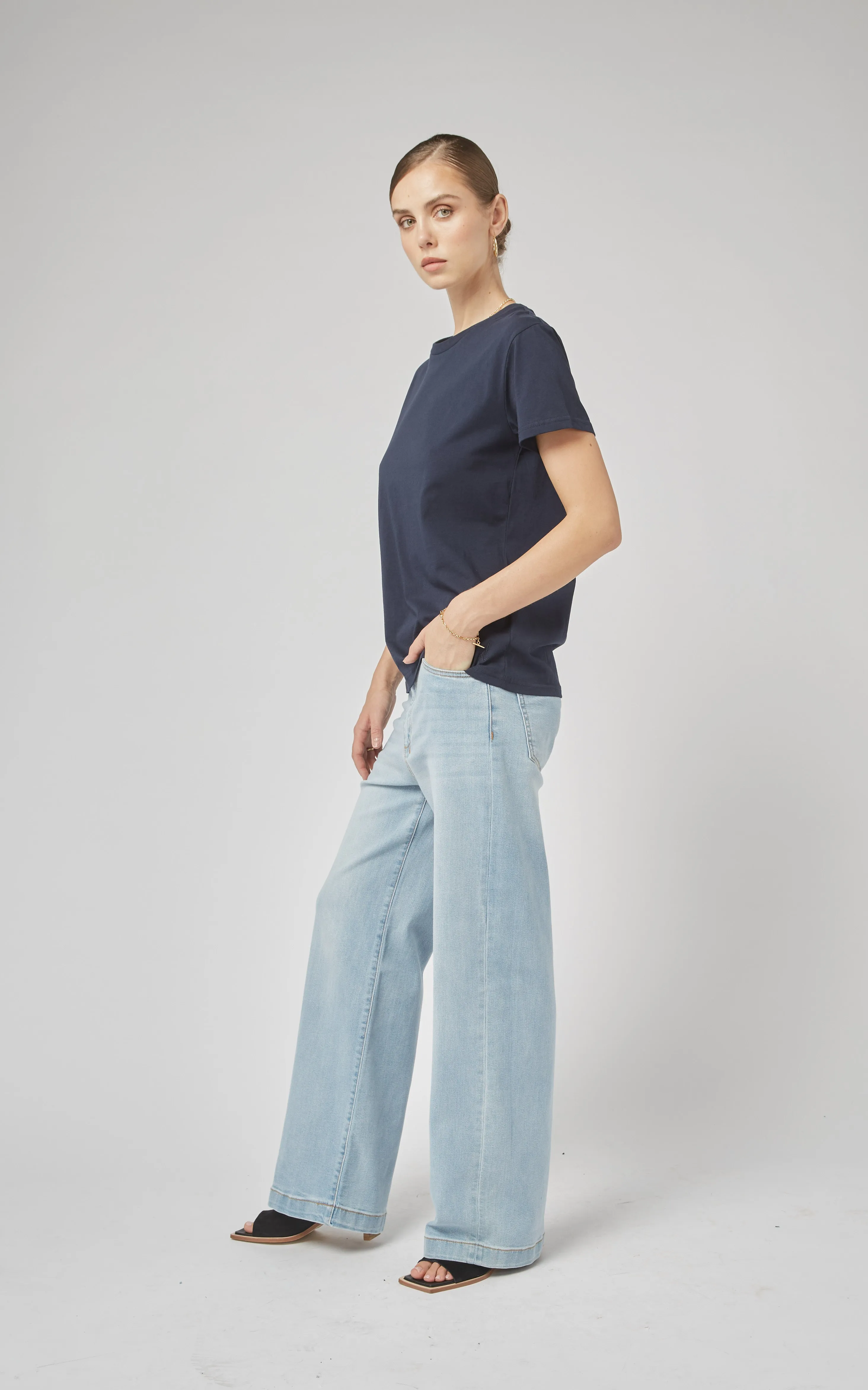 Darrie Sunbleach Baggy Jeans