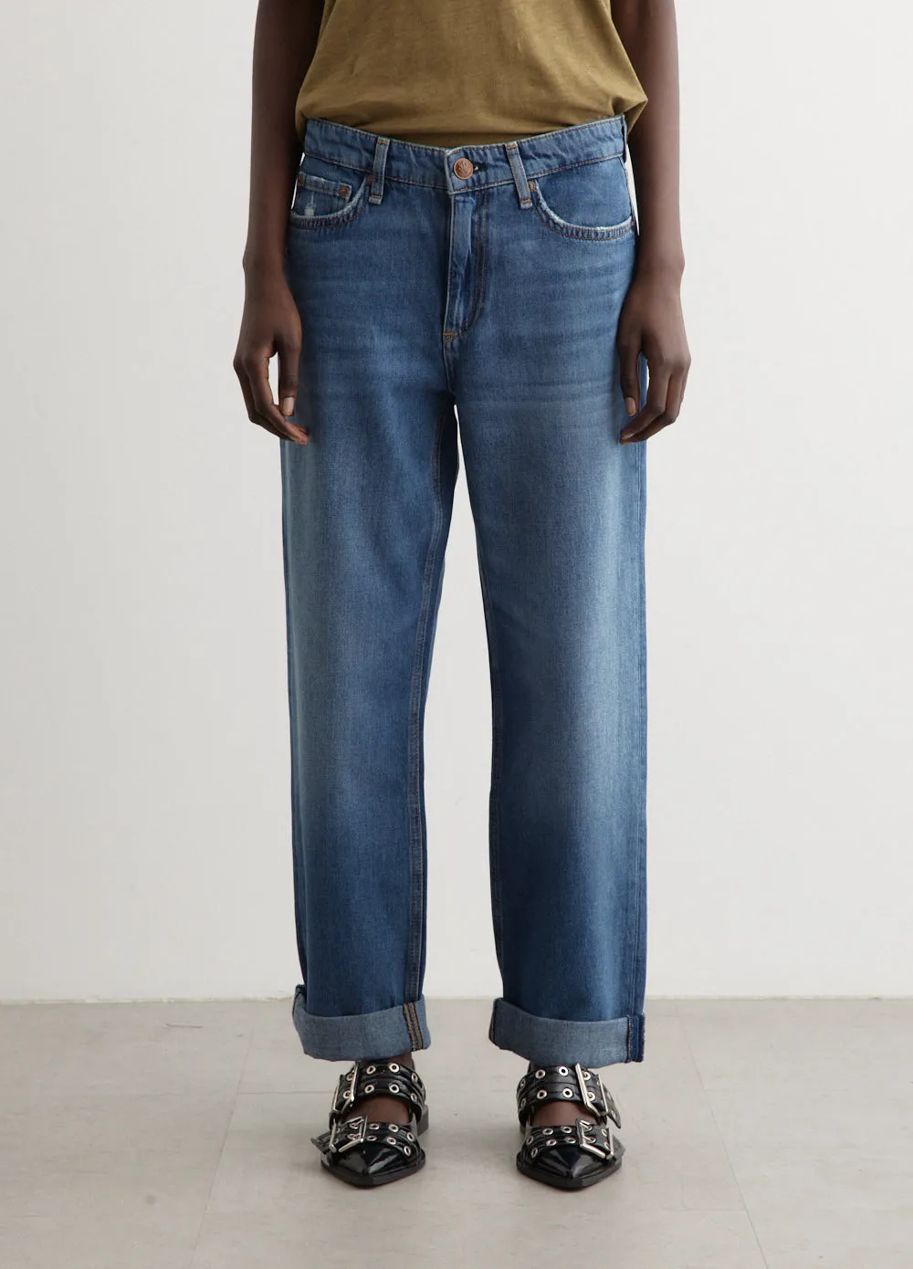Dre Low-Rise Baggy Jeans