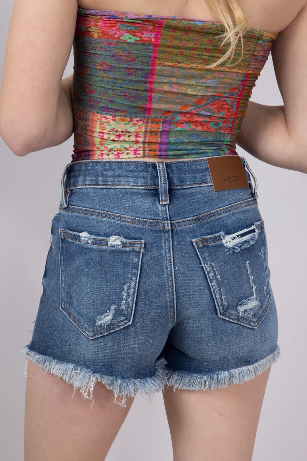 Hidden Frayed Hem Stretch Dark Wash Denim Shorts for Women | HD4183-DK