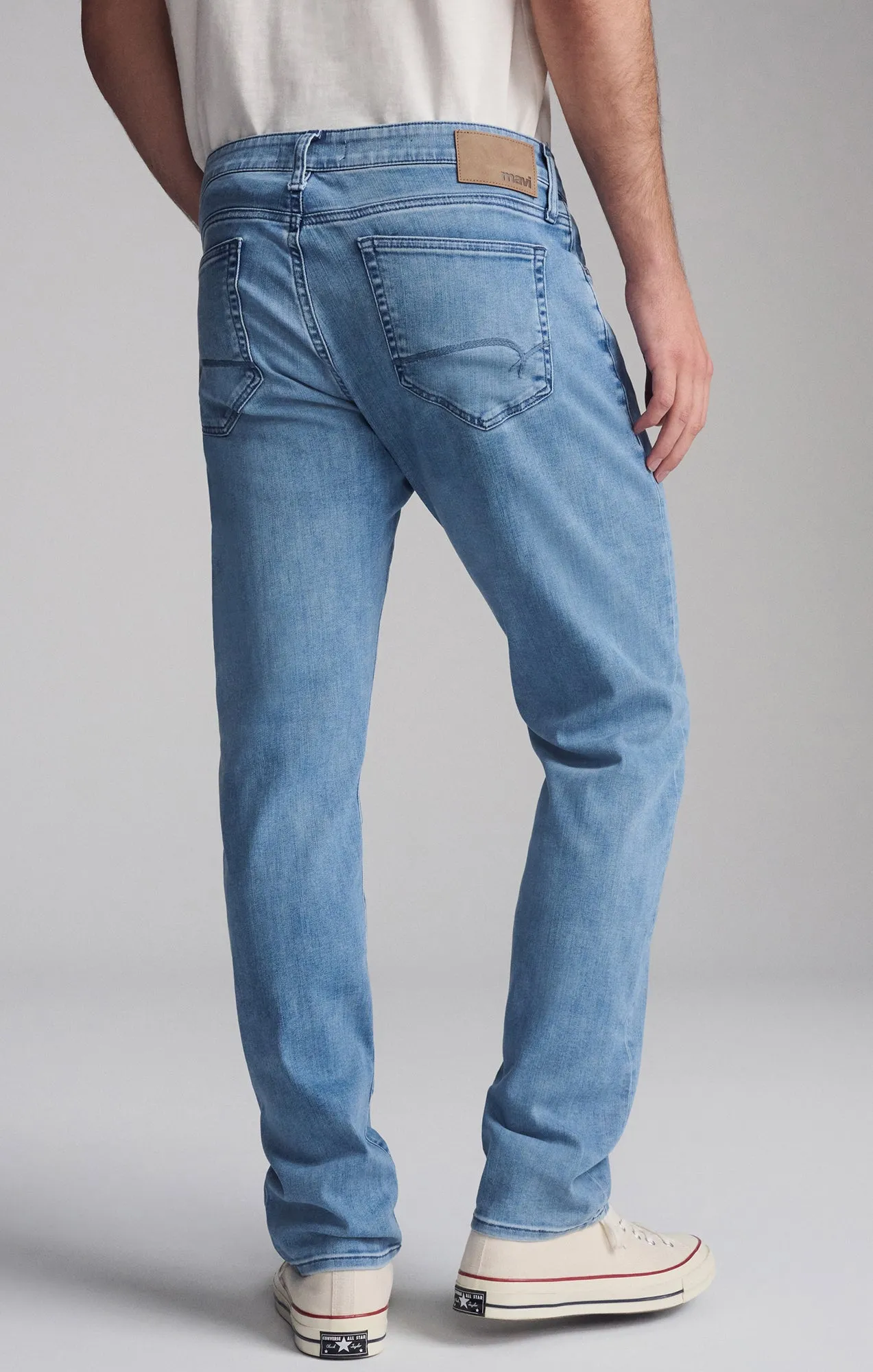 JAKE SLIM LEG IN LIGHT TONAL BRUSHED SUPERMOVE