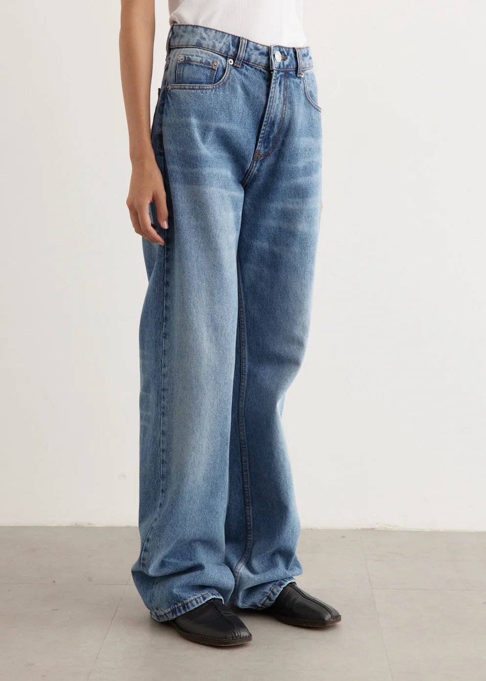 Large Fit Jeans