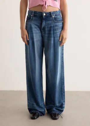 Light Denim Pleated Jeans