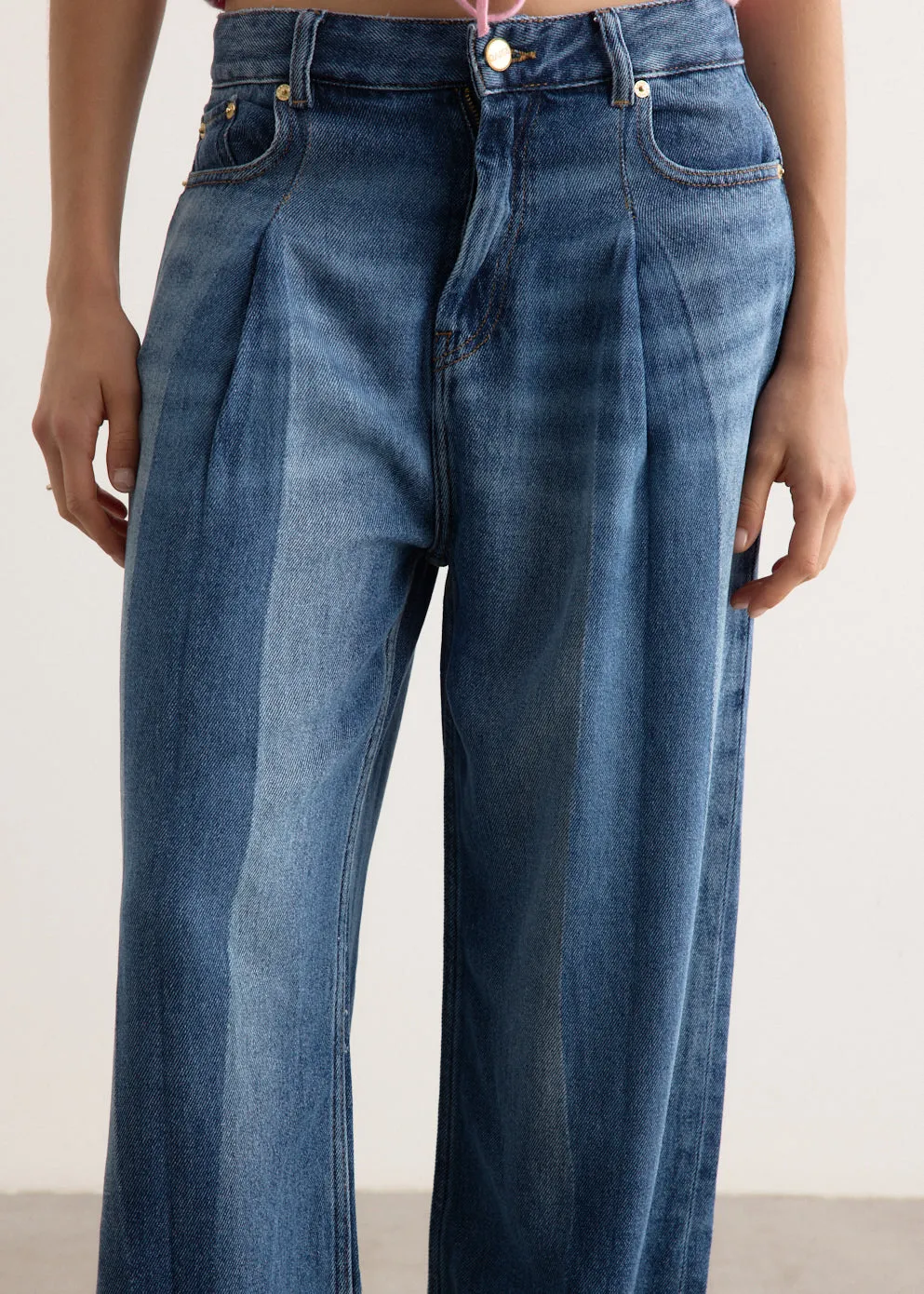 Light Denim Pleated Jeans