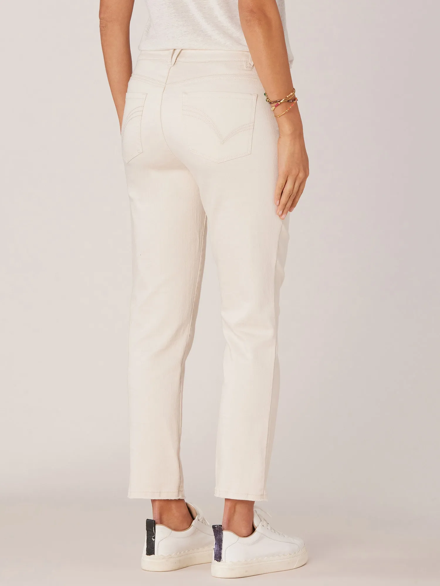 "Ab"solution Petite Slim Straight Jean with Cascading "D" Pockets