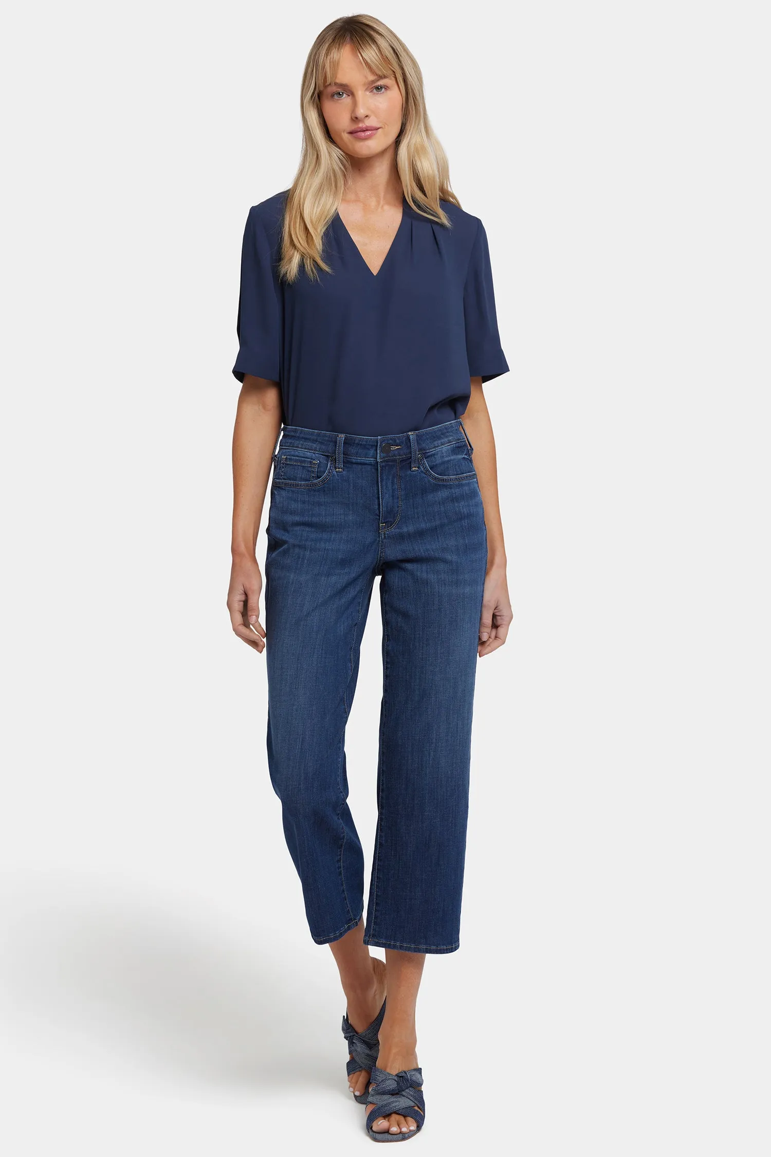 Relaxed Piper Crop Jeans In Petite - Rio Rapids