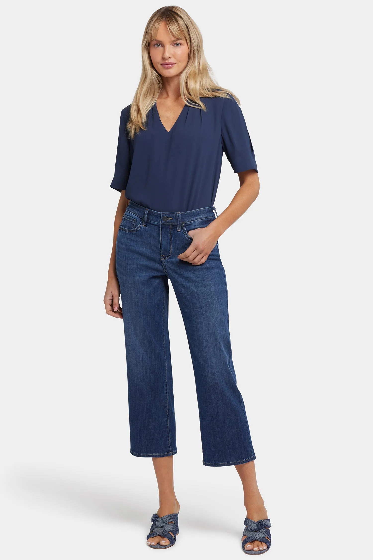 Relaxed Piper Crop Jeans In Petite - Rio Rapids
