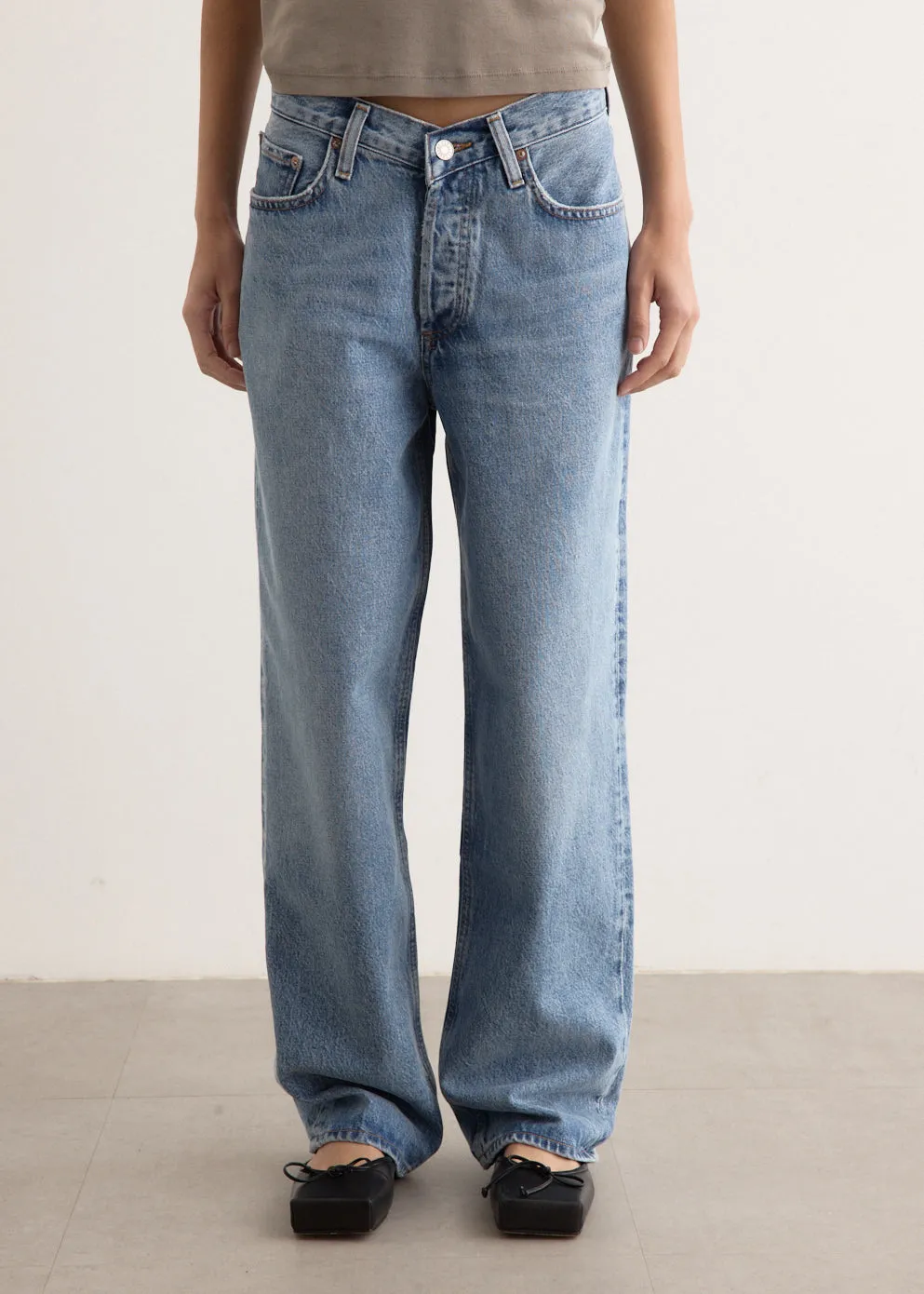 V-Waist Baggy Jeans