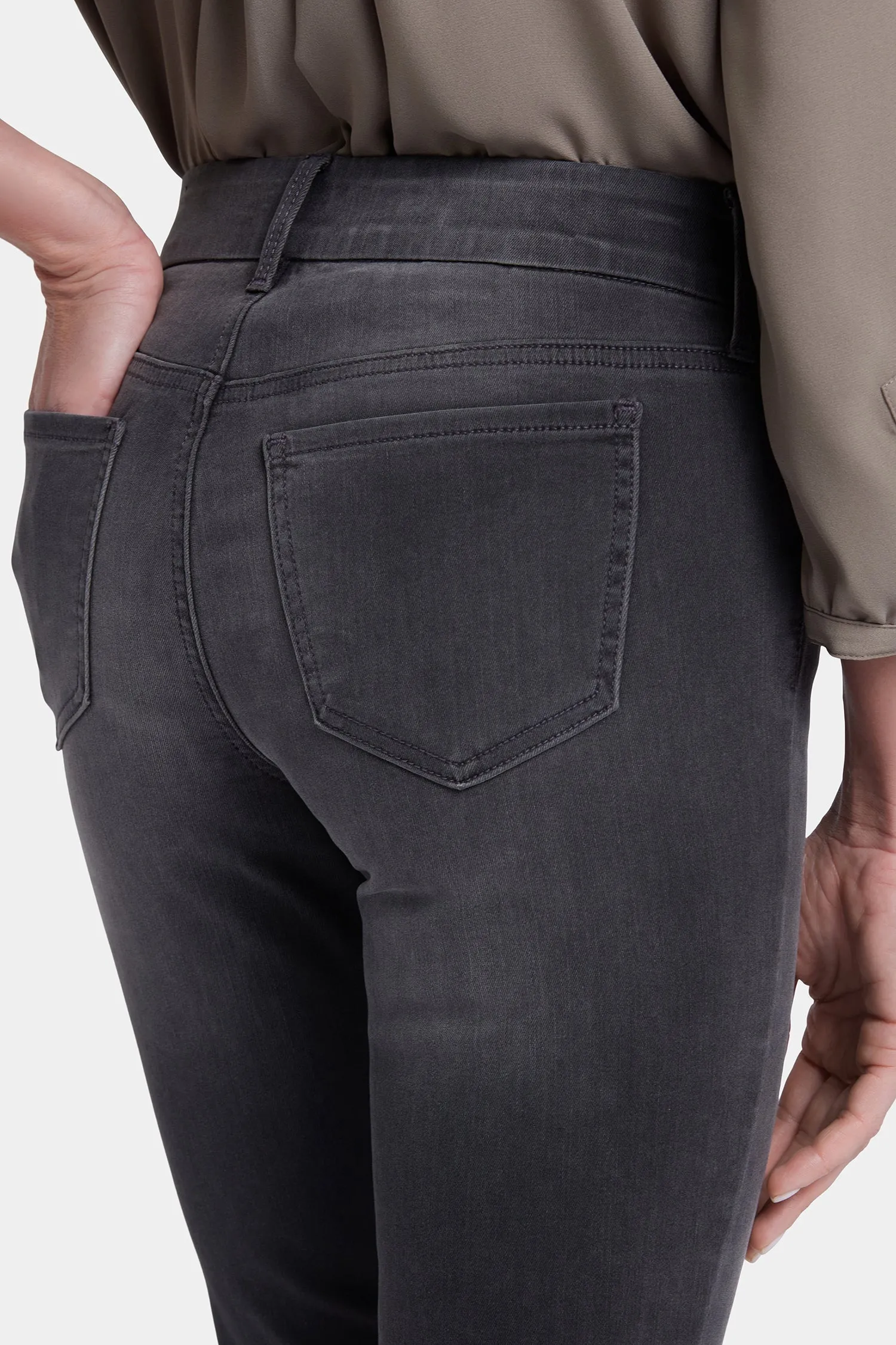 Waist-Match™ Marilyn Straight Jeans In Petite - Murcia Peaks