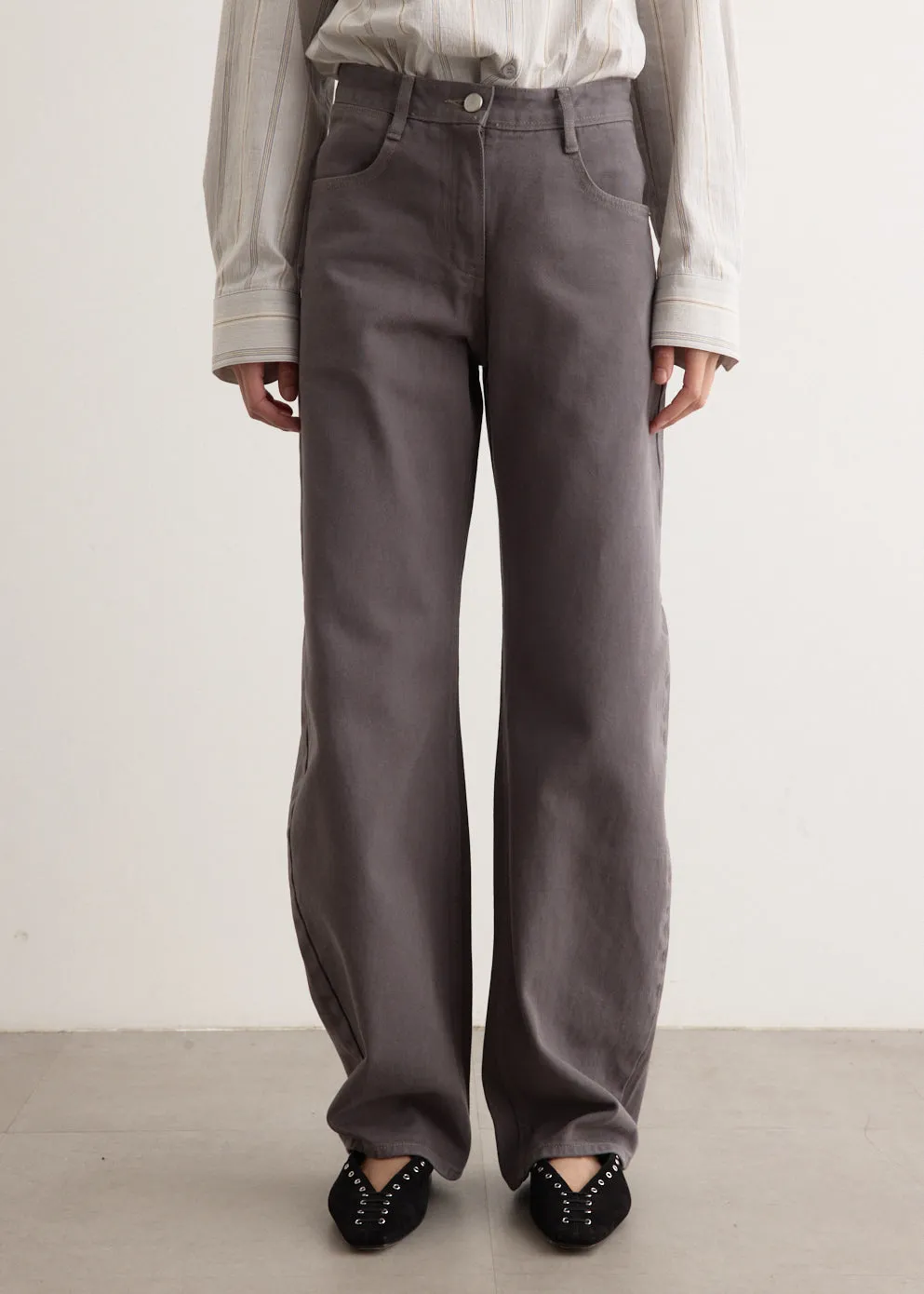 Wide Cocoon Fit Jeans