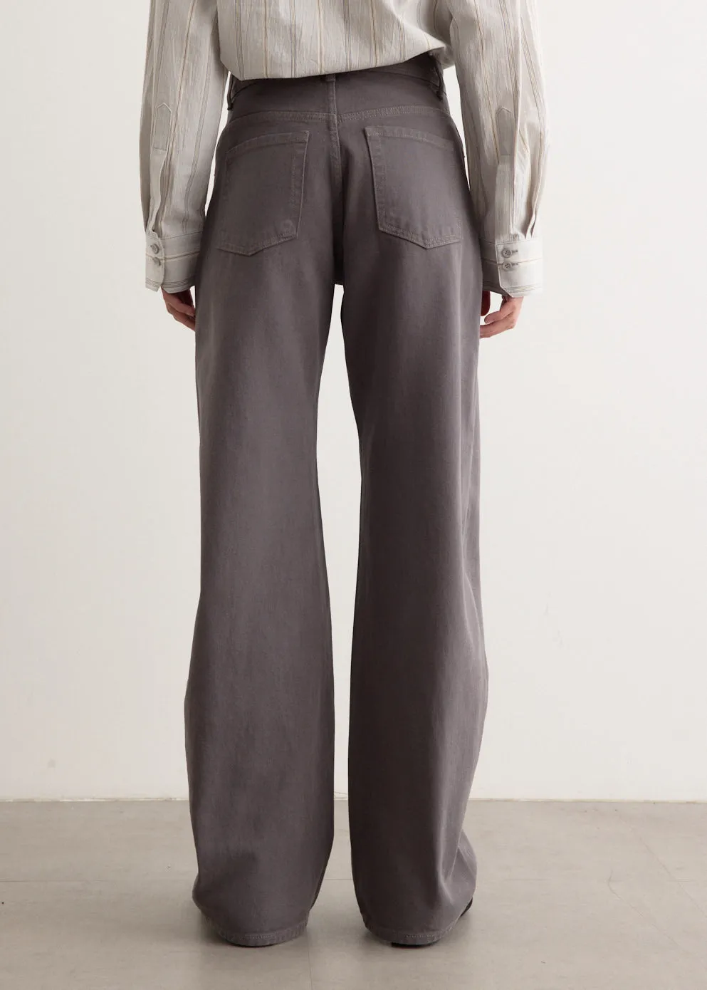 Wide Cocoon Fit Jeans